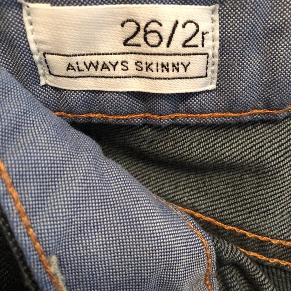 GAP Always Skinny Jeans. 26/2R. - Picture 4 of 4